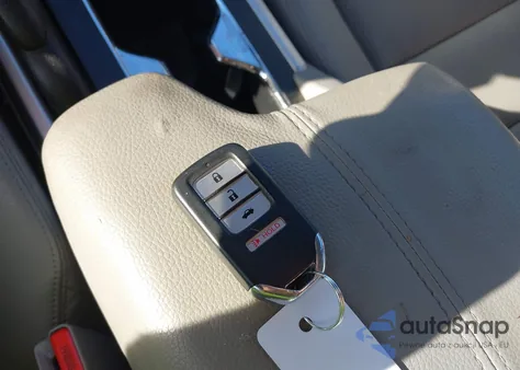 2014 Honda Accord Ex-L V-6 z USA, uszkodzony, nr VIN 1HGCR3F87EA000260